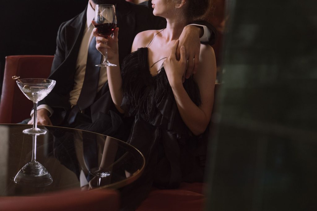 Mujer joven y seductora